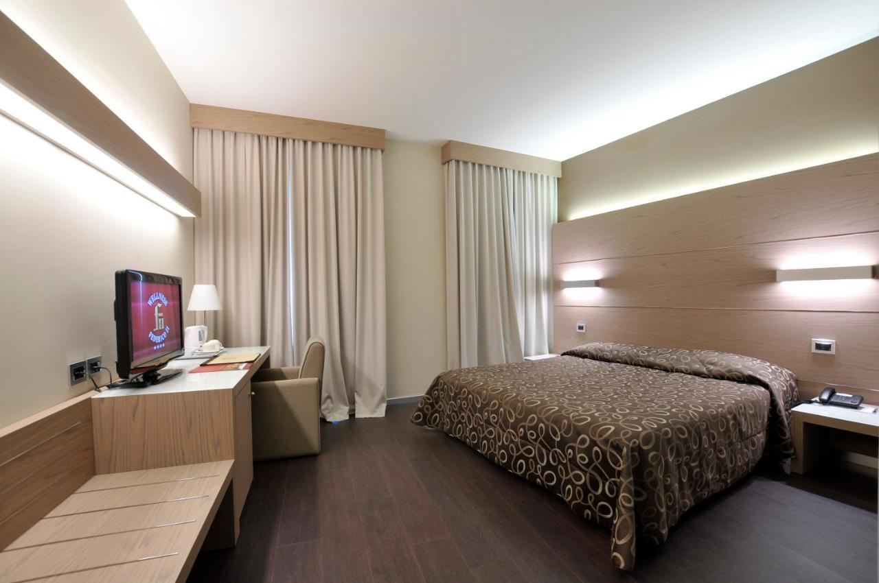 Hotel Federico II Jesi Extérieur photo