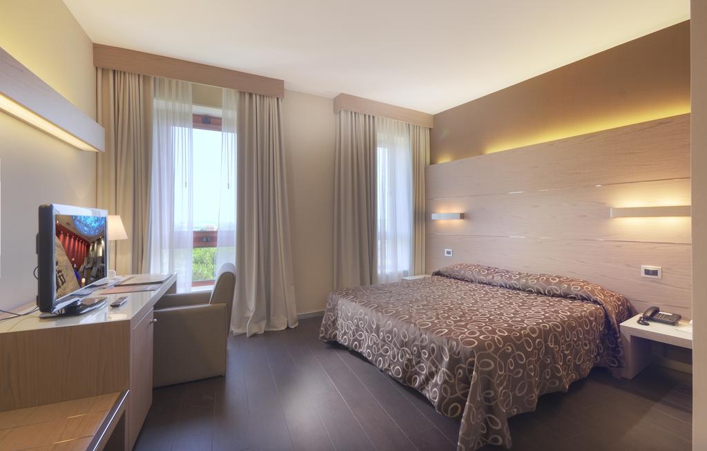 Hotel Federico II Jesi Extérieur photo