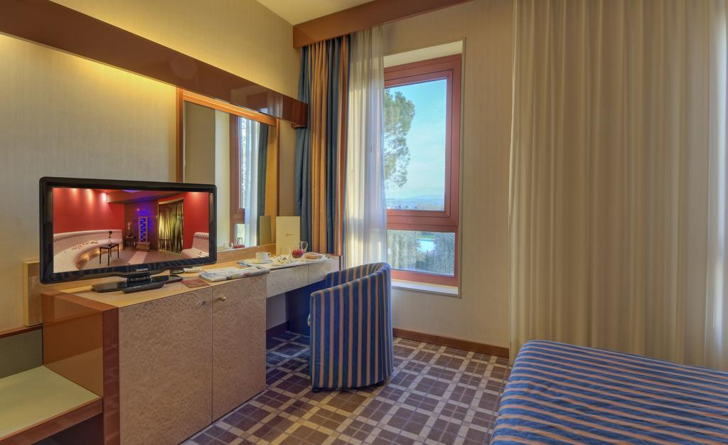 Hotel Federico II Jesi Extérieur photo